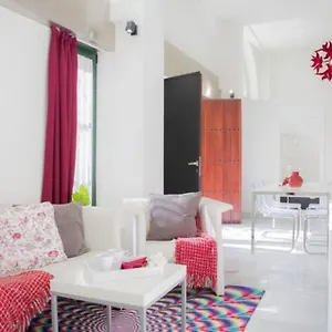  Apartment Apartamento A Estrenar Frente A La Plaza De Espana